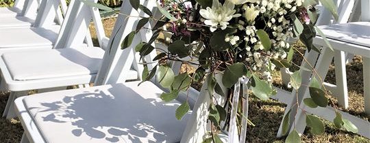 A perfect August day at the Jacaranda Gazebo at Albert River Wines for Amy…